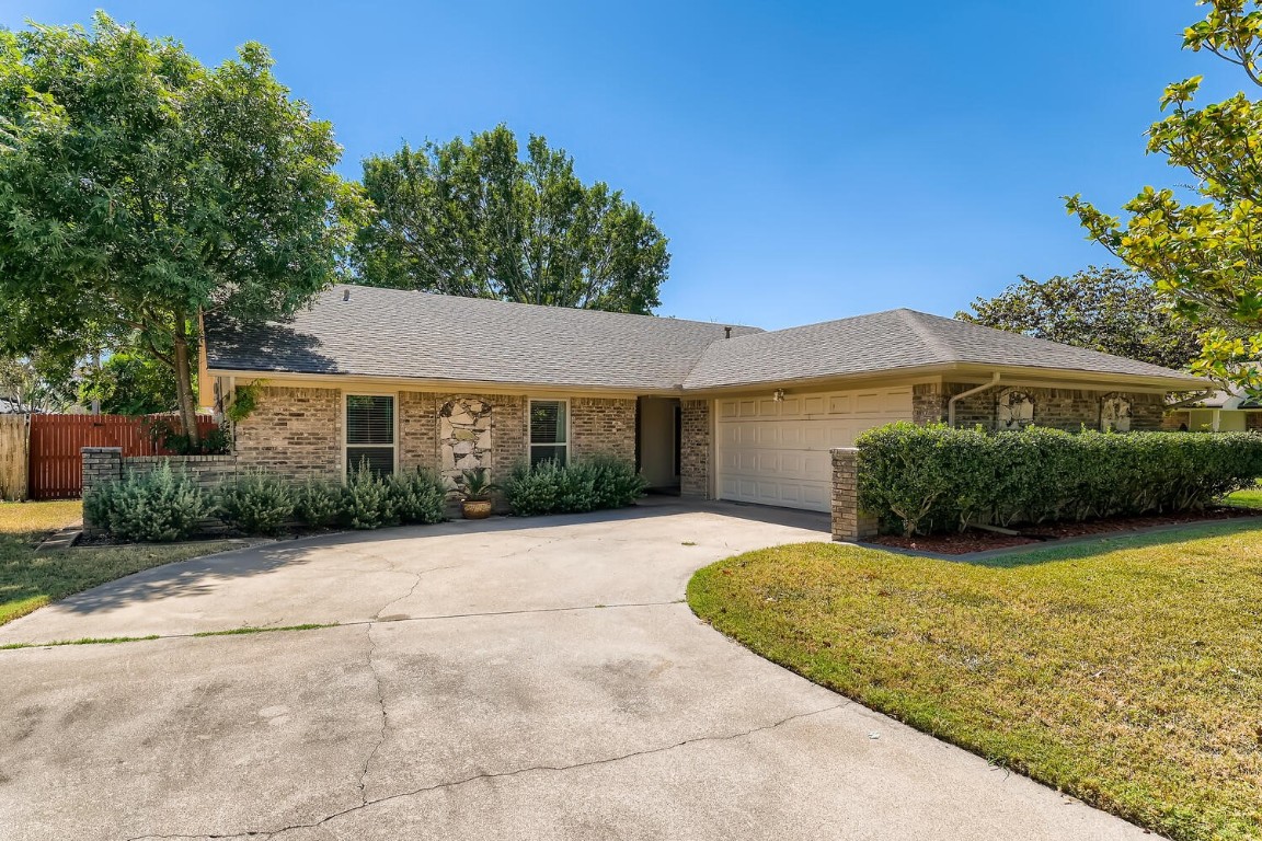 105 Noel Street Waxahachie TX 75165