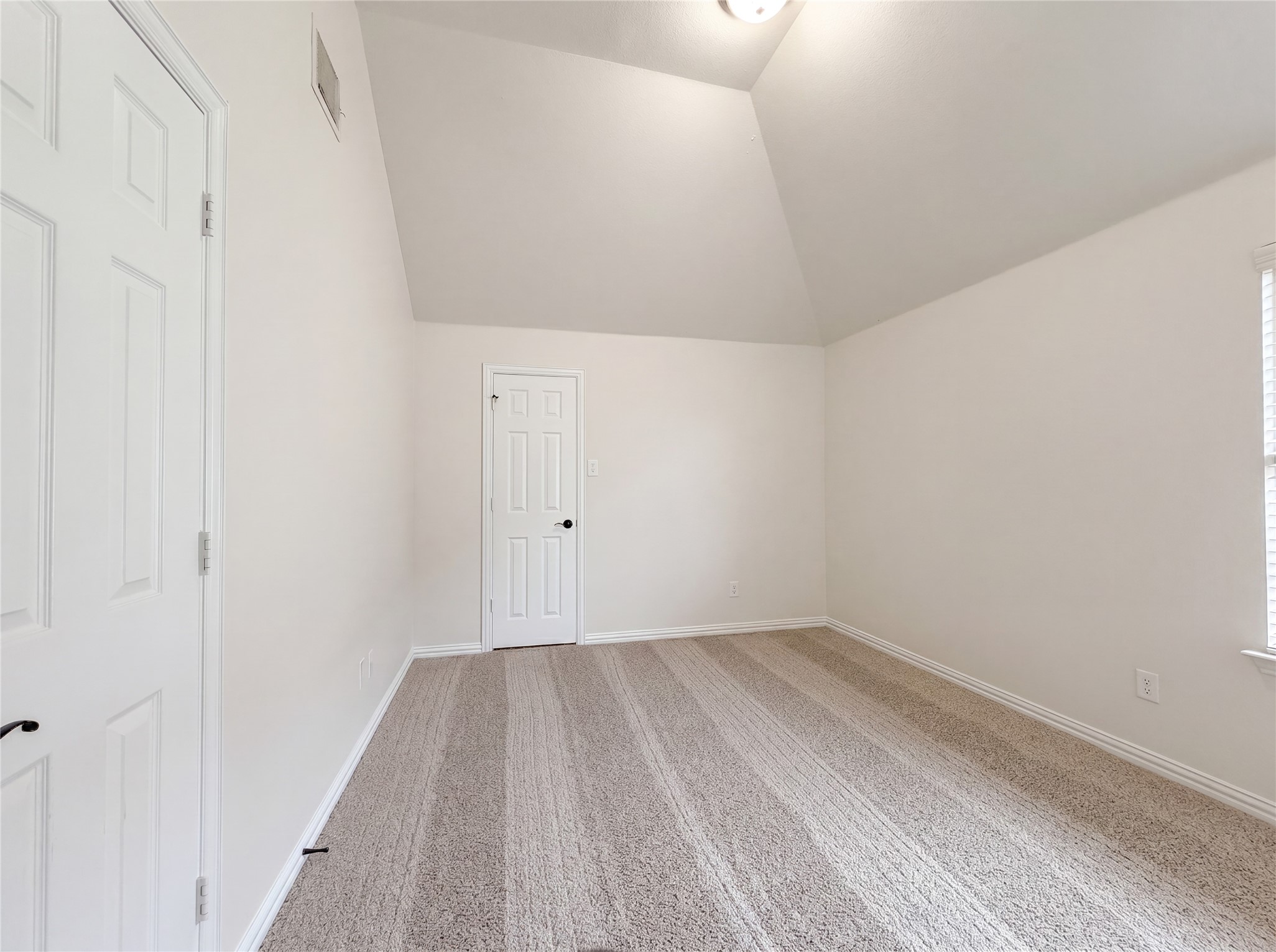 2948 Almansa Grand Prairie TX 75054