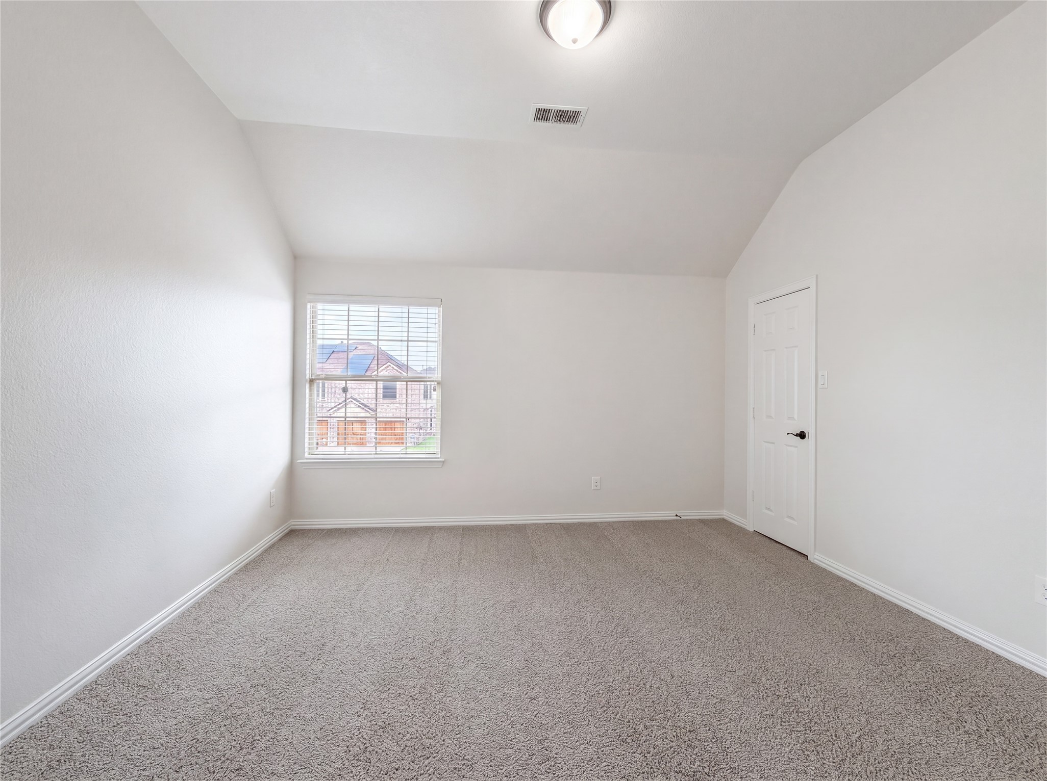 2948 Almansa Grand Prairie TX 75054