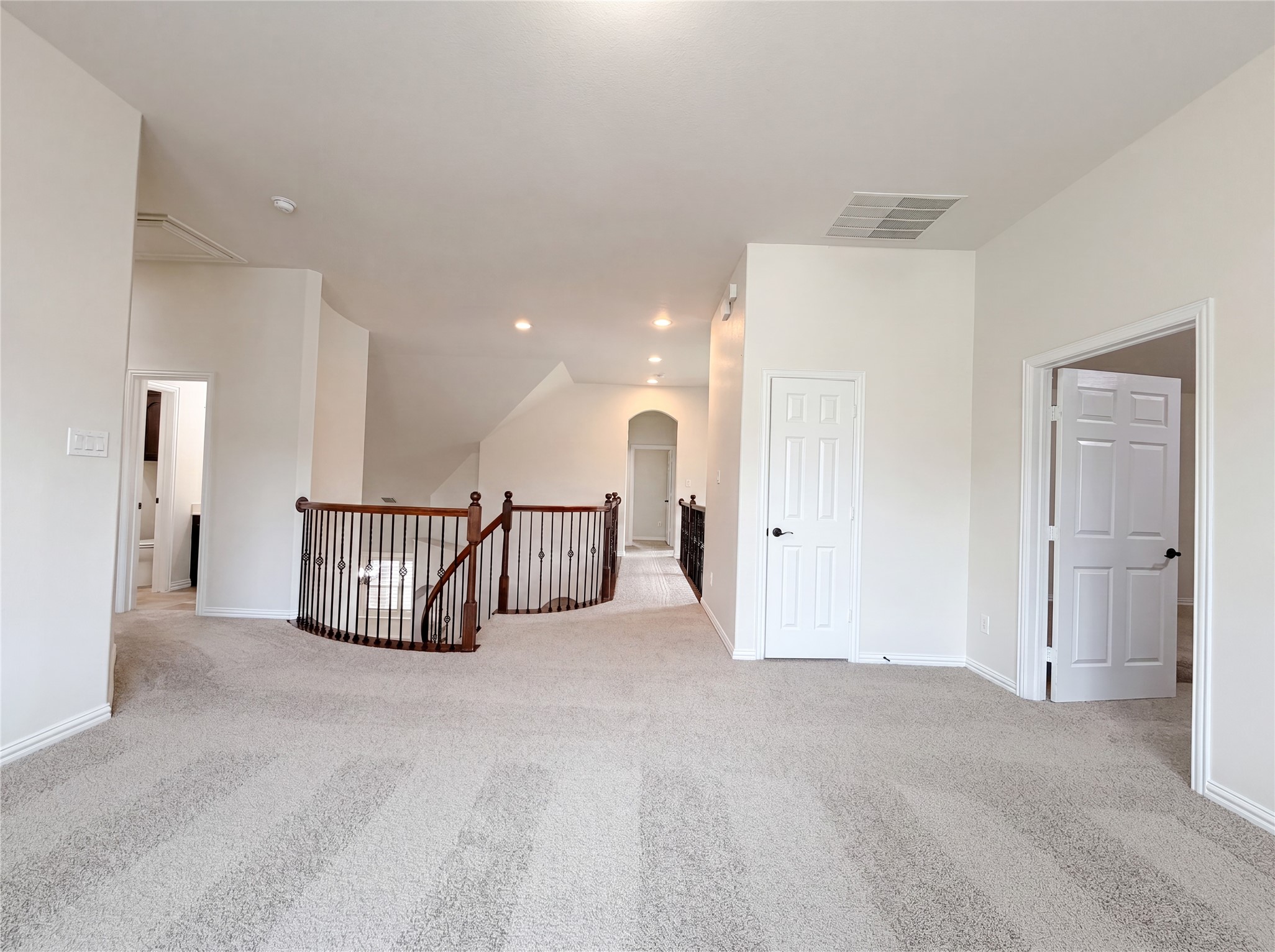 2948 Almansa Grand Prairie TX 75054