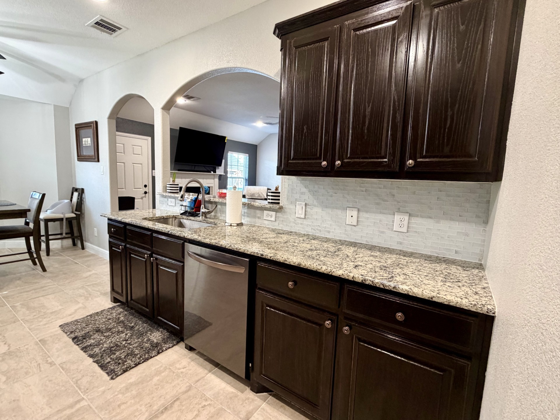 2105 Stonegate Boulevard Bridgeport TX 76426