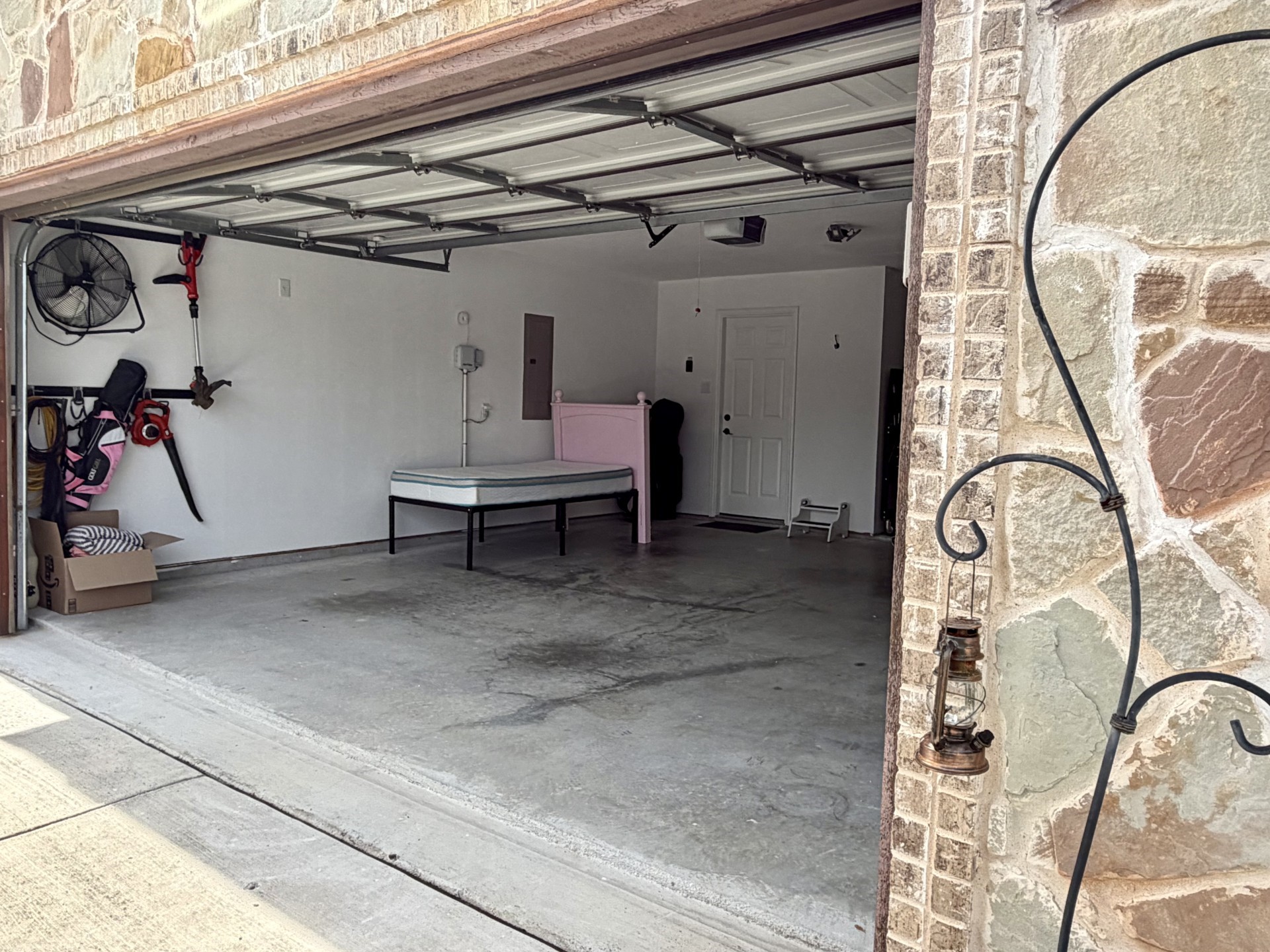 2105 Stonegate Boulevard Bridgeport TX 76426