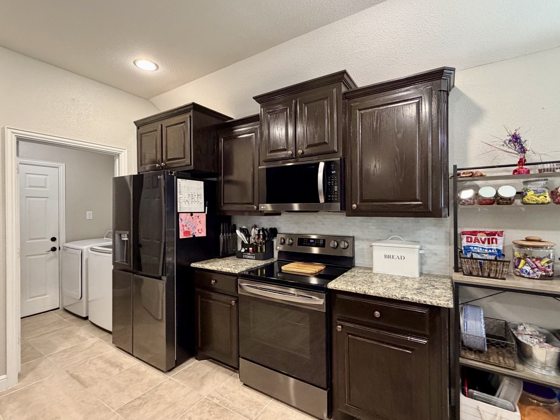 2105 Stonegate Boulevard Bridgeport TX 76426
