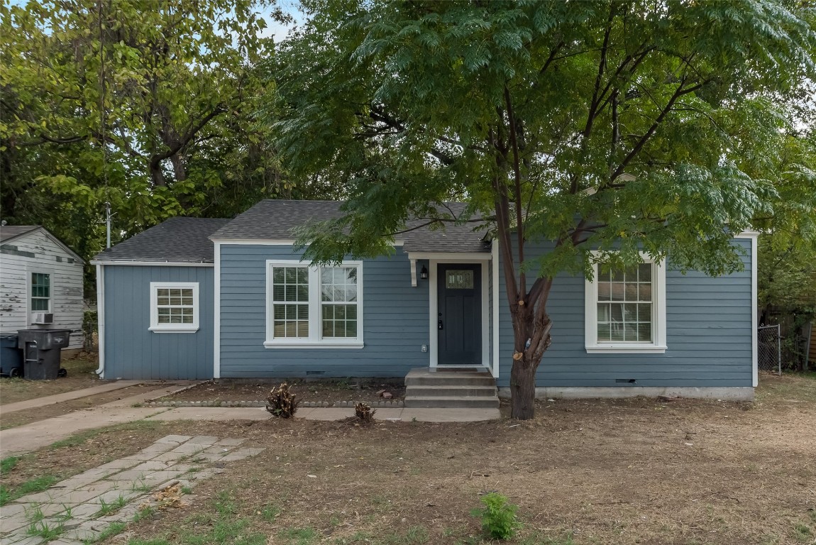 608 W Beach Street Fort Worth TX 76111