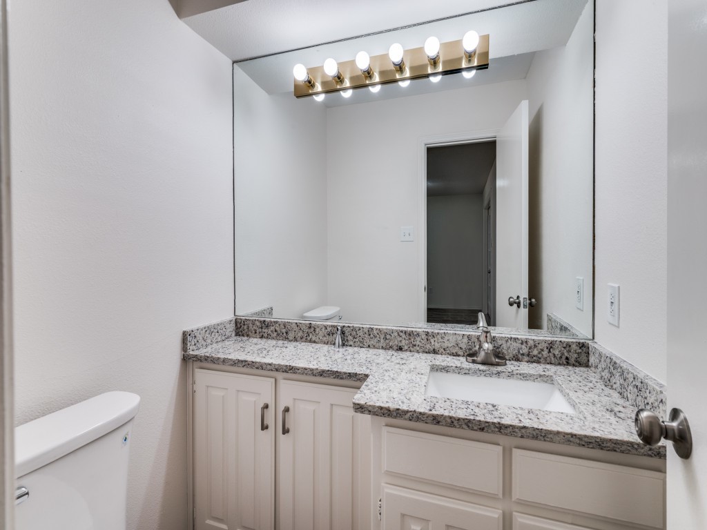 1415 Palmnold Circle E Fort Worth TX 76120