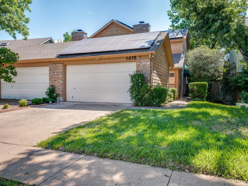 1415 Palmnold Circle E Fort Worth TX 76120