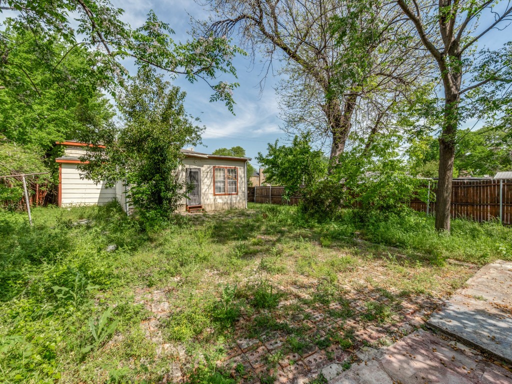 4942 Terry Street Dallas TX 75223
