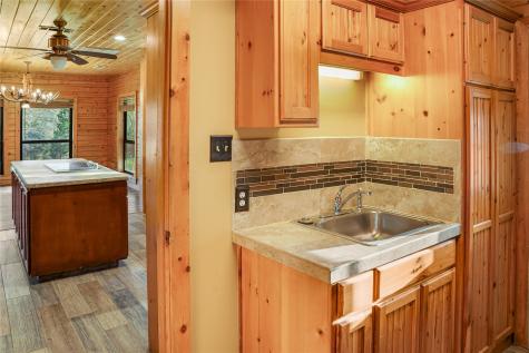 1751 Vz County Road 1925 Edgewood TX 75117