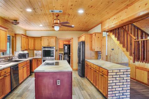 1751 Vz County Road 1925 Edgewood TX 75117