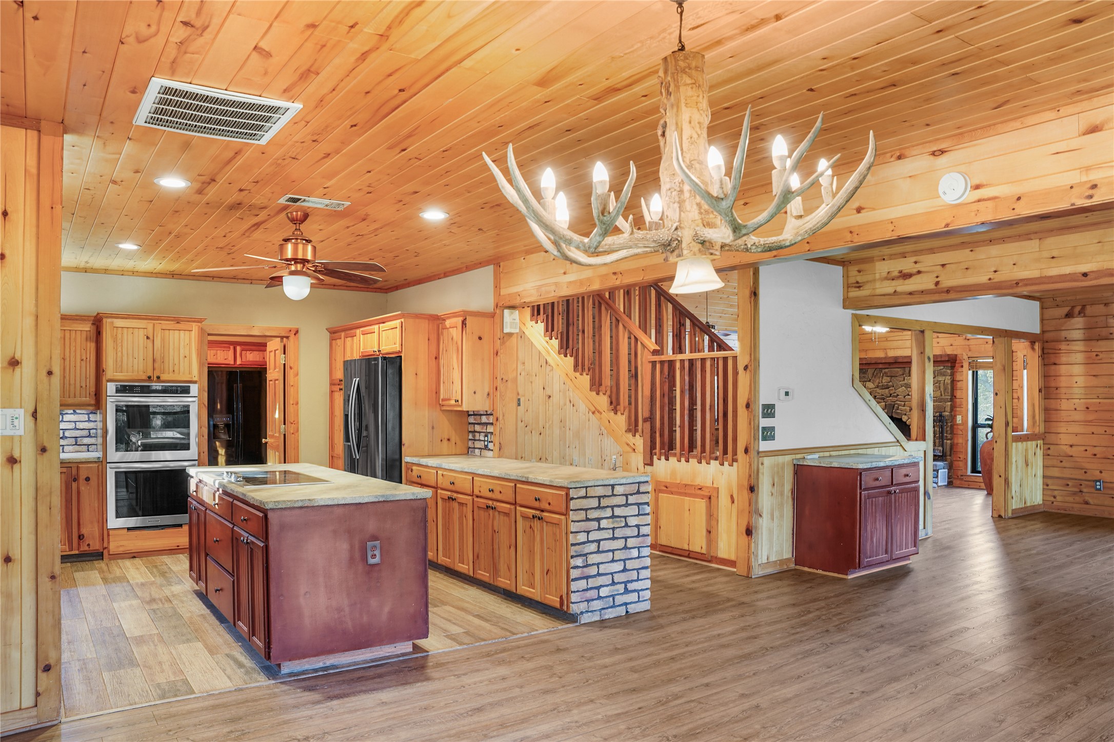 1751 Vz County Road 1925 Edgewood TX 75117