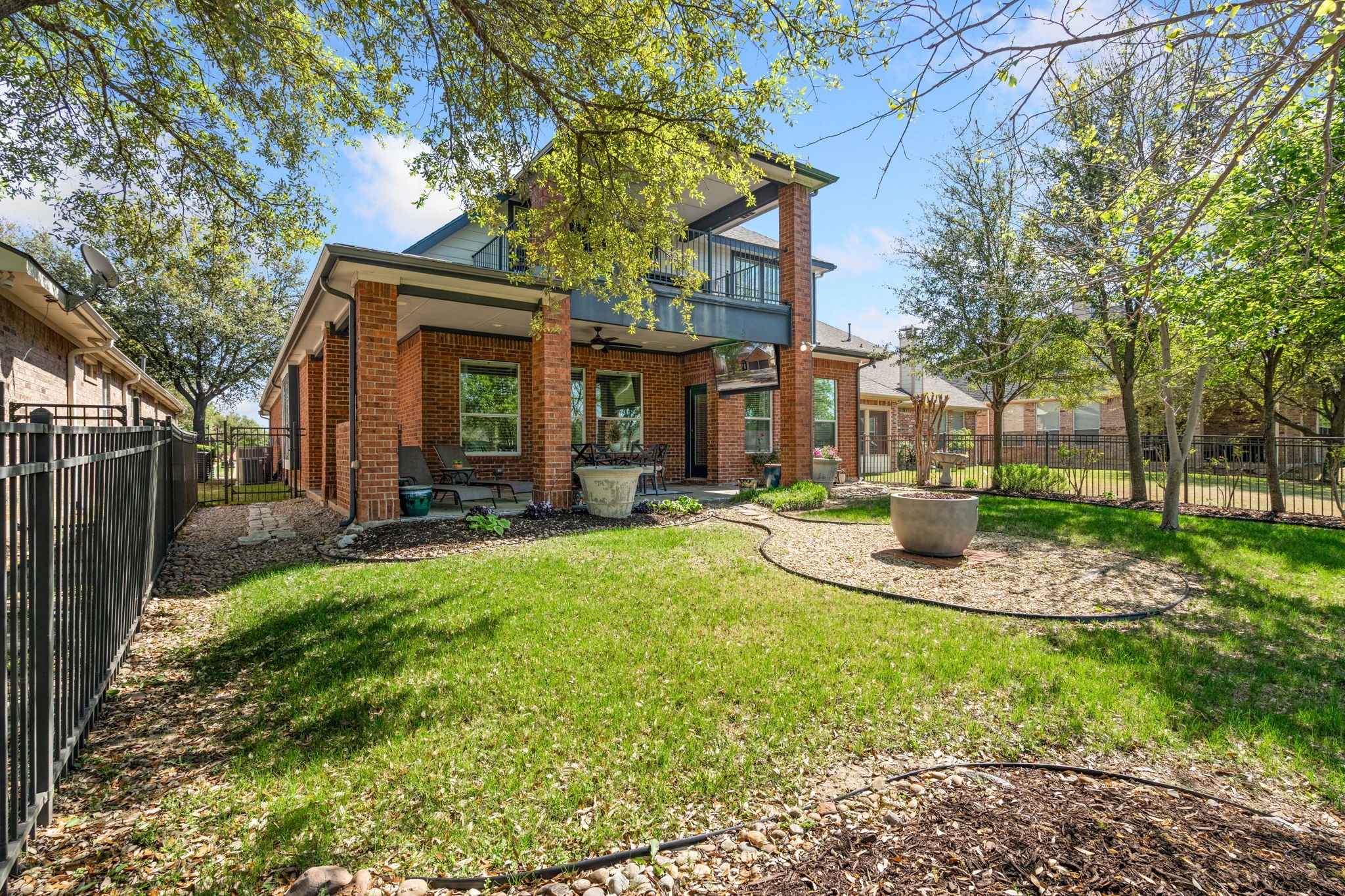 1301 Meadows Avenue Lantana TX 76226