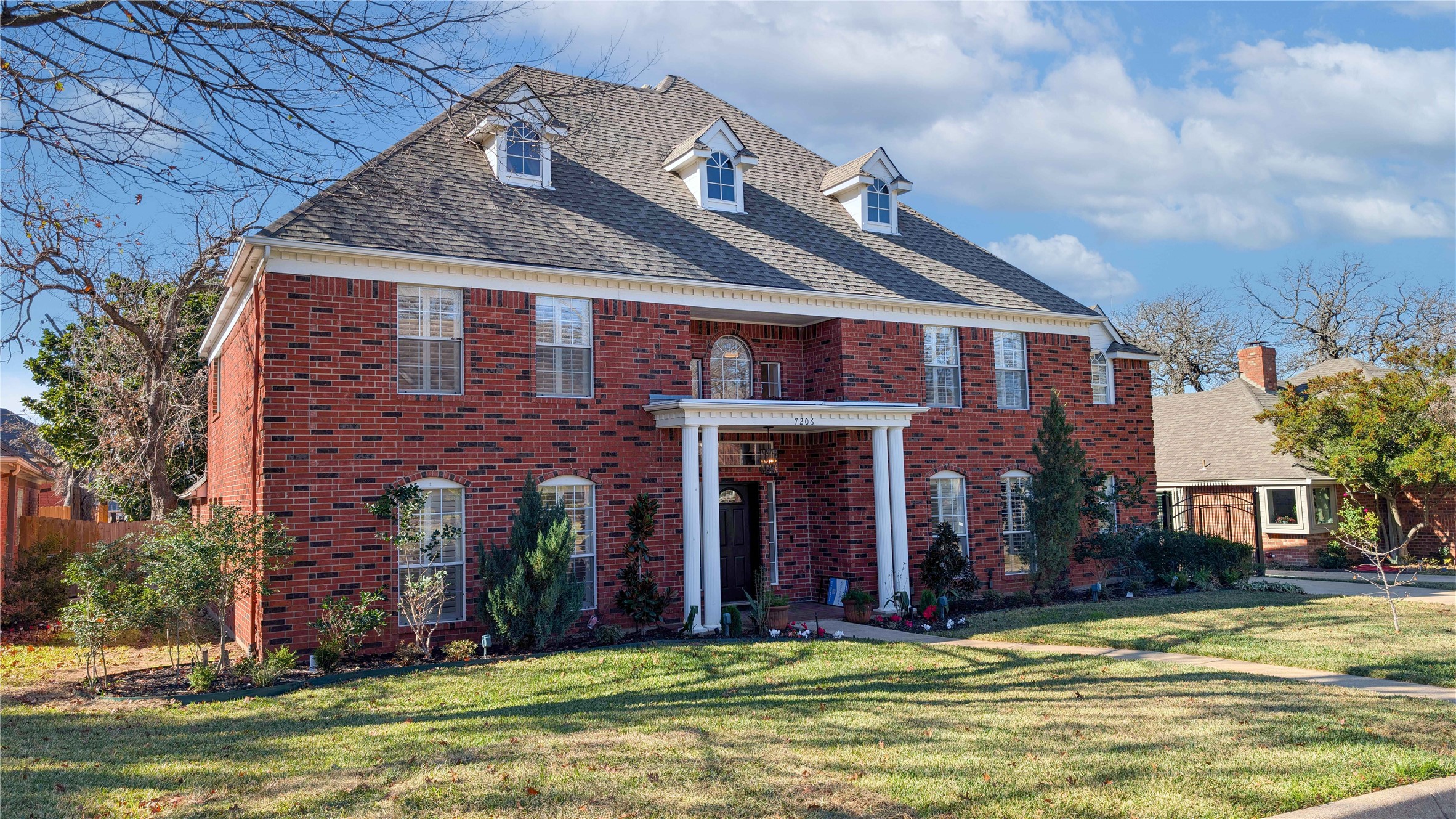 7206 Forestwind Court Arlington TX 76001