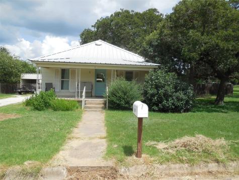 204 S High Avenue Eastland TX 76448