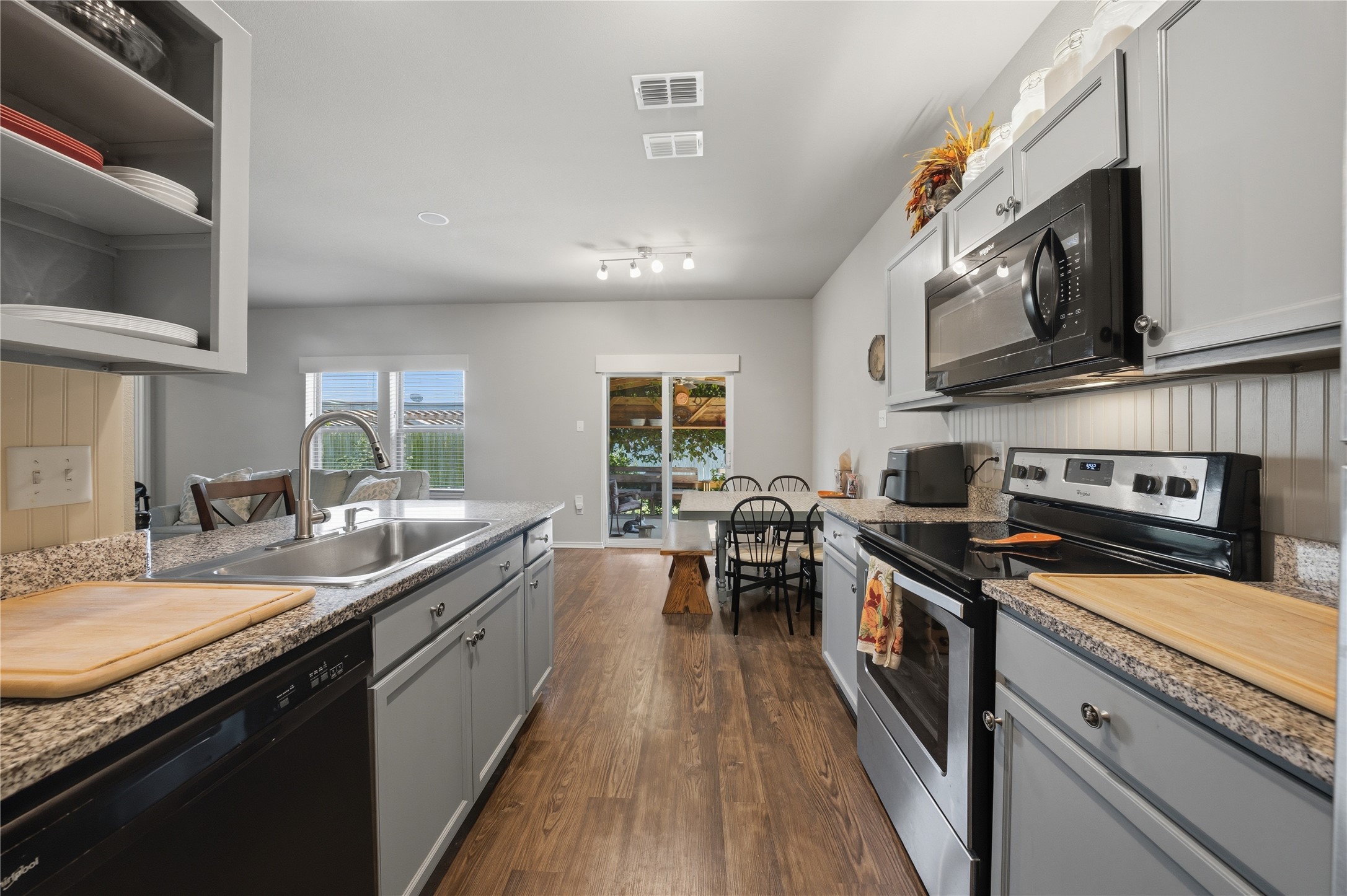 305 Breaux Lane Mabank TX 75147