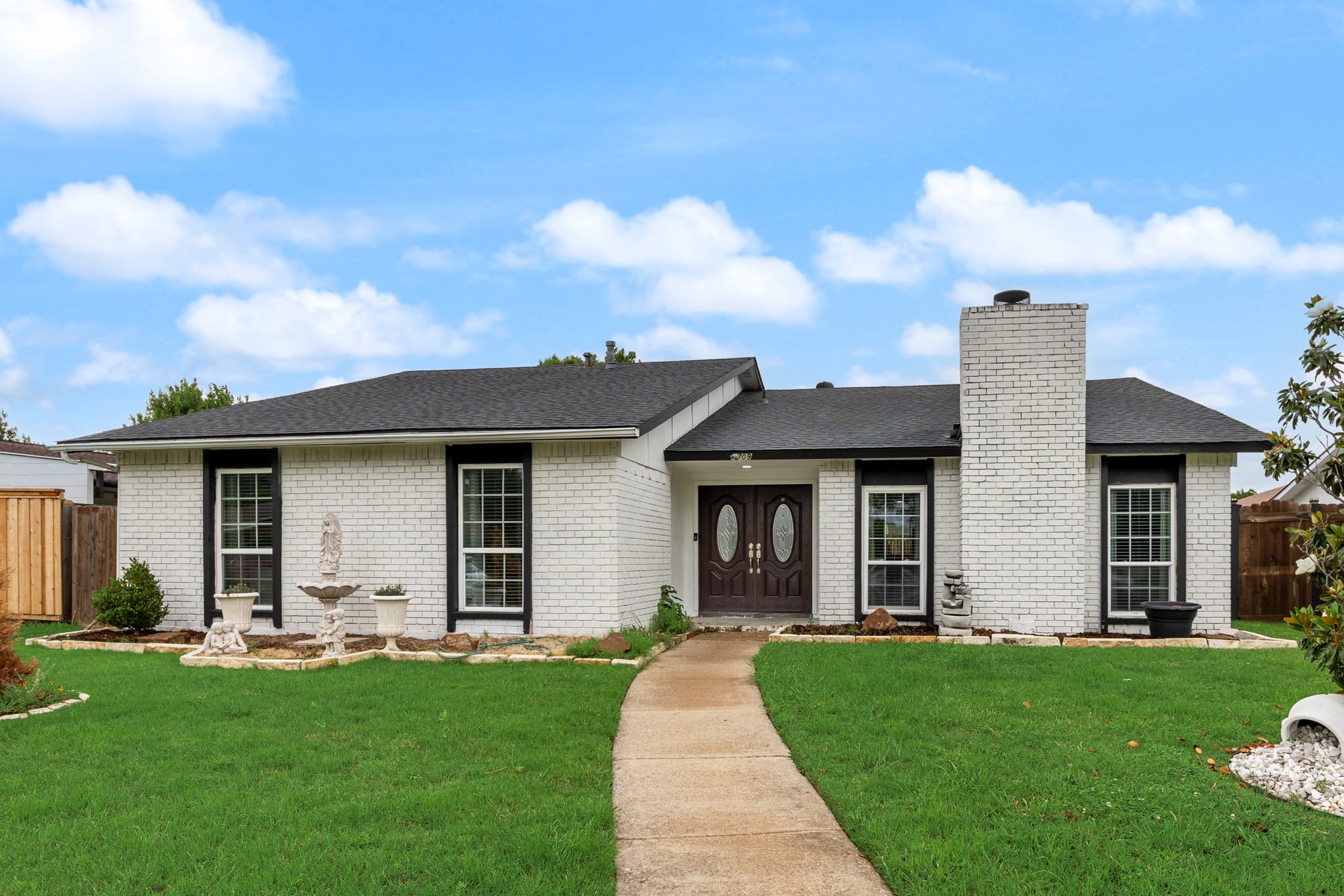 2709 High Plateau Drive Garland TX 75044