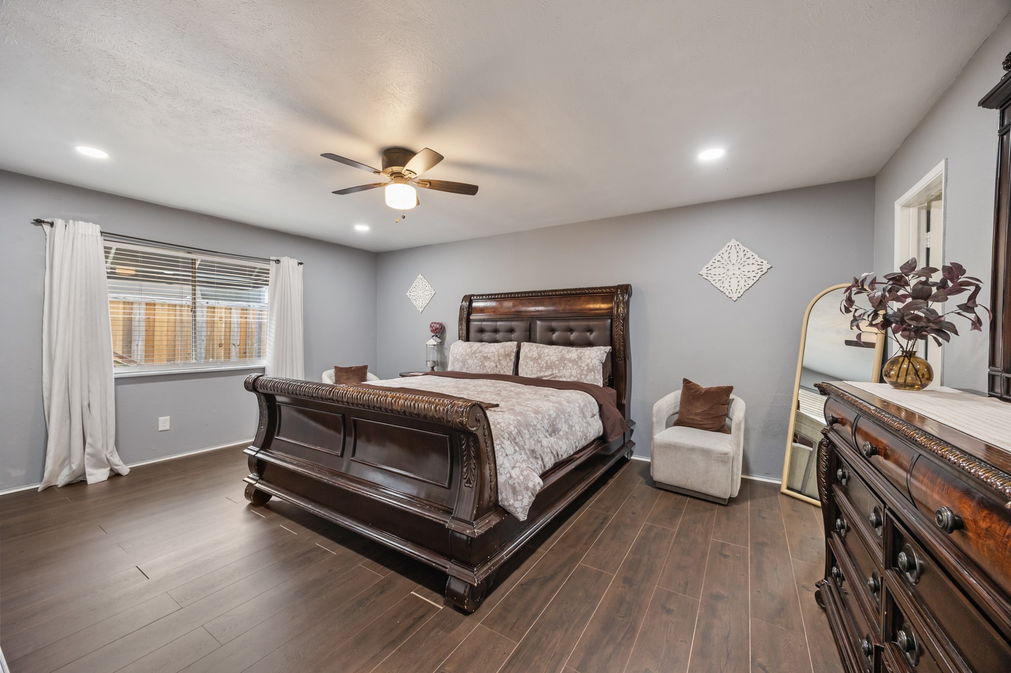 2709 High Plateau Drive Garland TX 75044