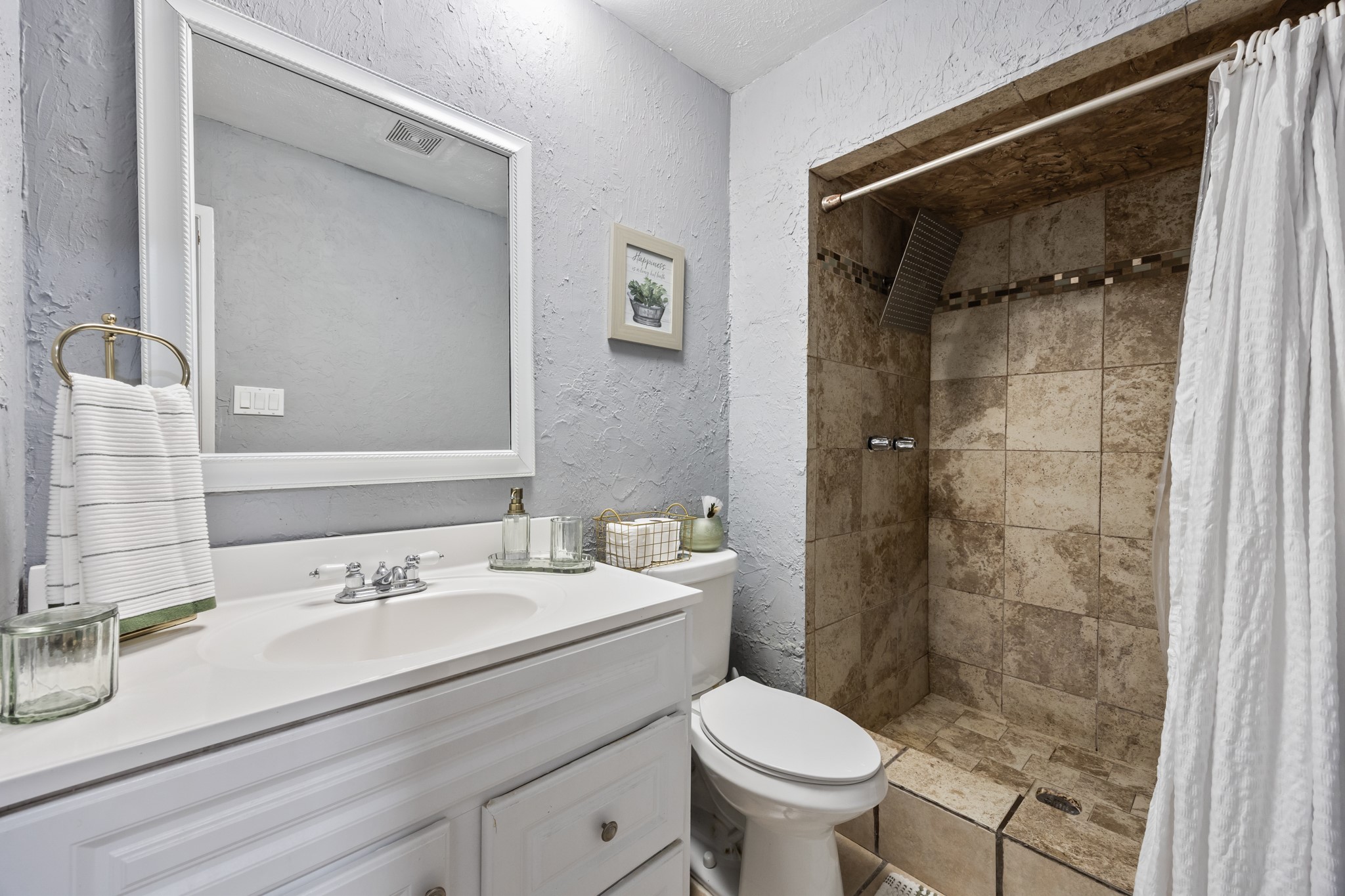 2709 High Plateau Drive Garland TX 75044