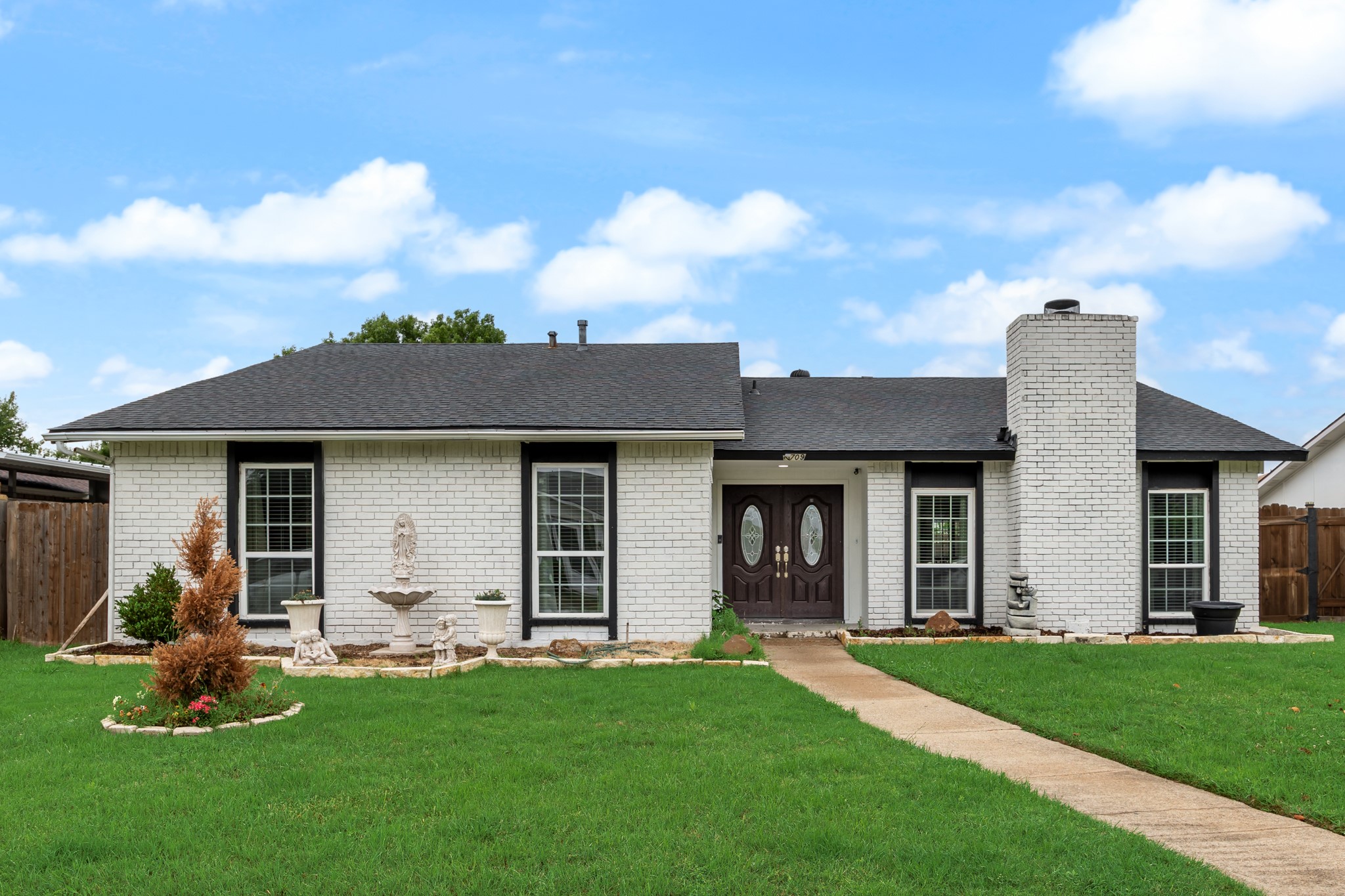 2709 High Plateau Drive Garland TX 75044
