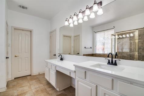 8810 Edgelake Trail Rowlett TX 75088