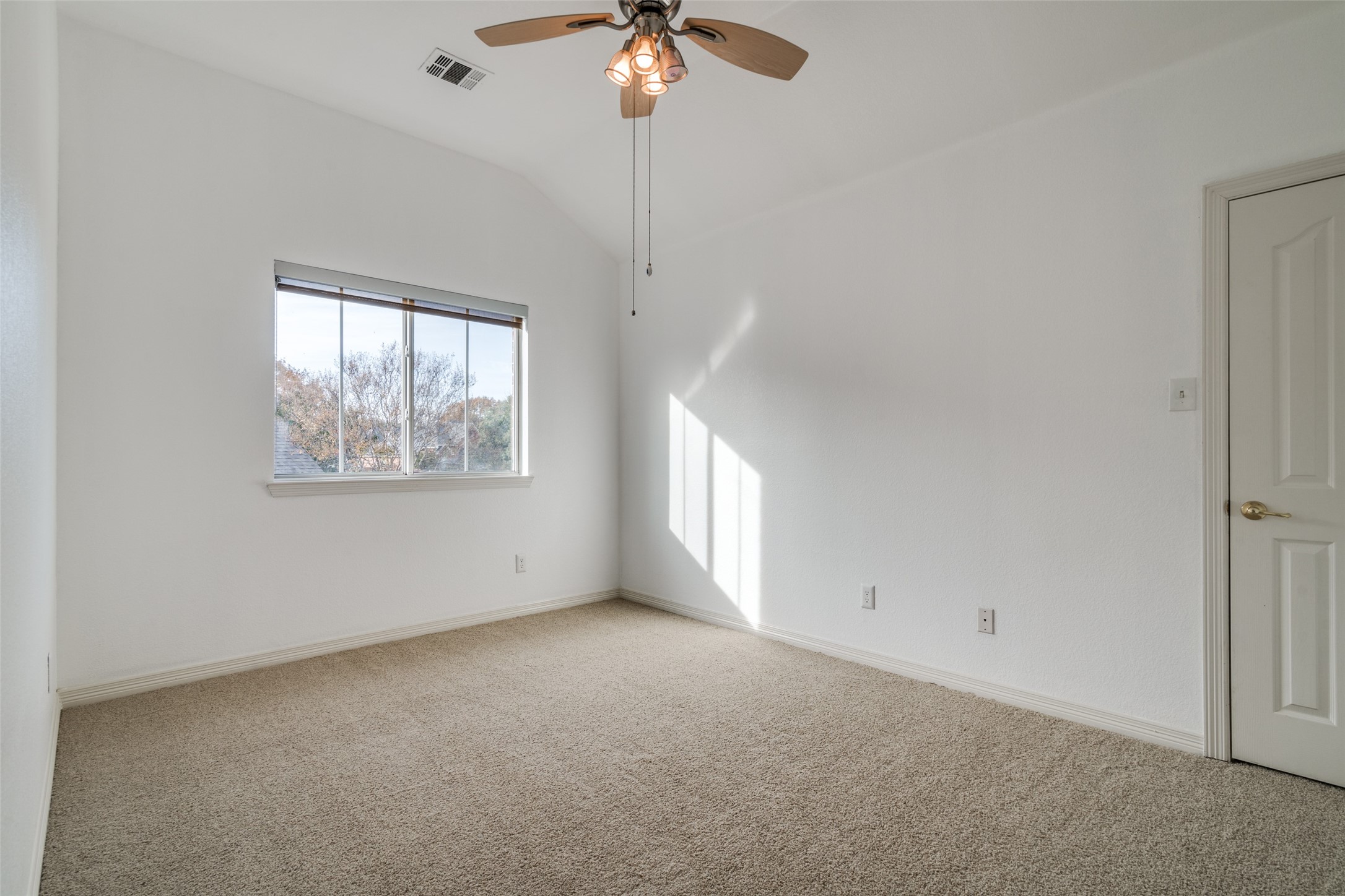 8810 Edgelake Trail Rowlett TX 75088