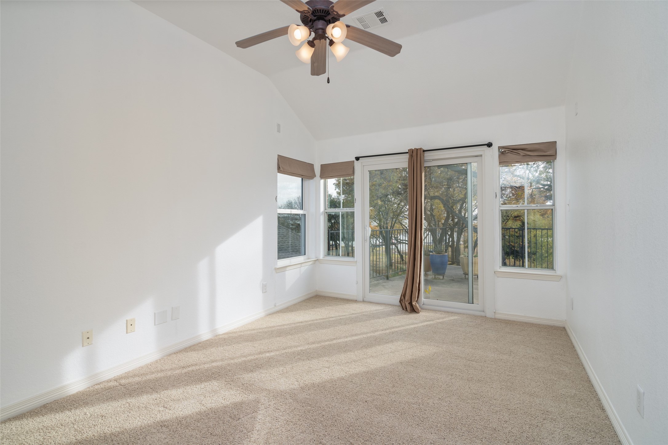 8810 Edgelake Trail Rowlett TX 75088