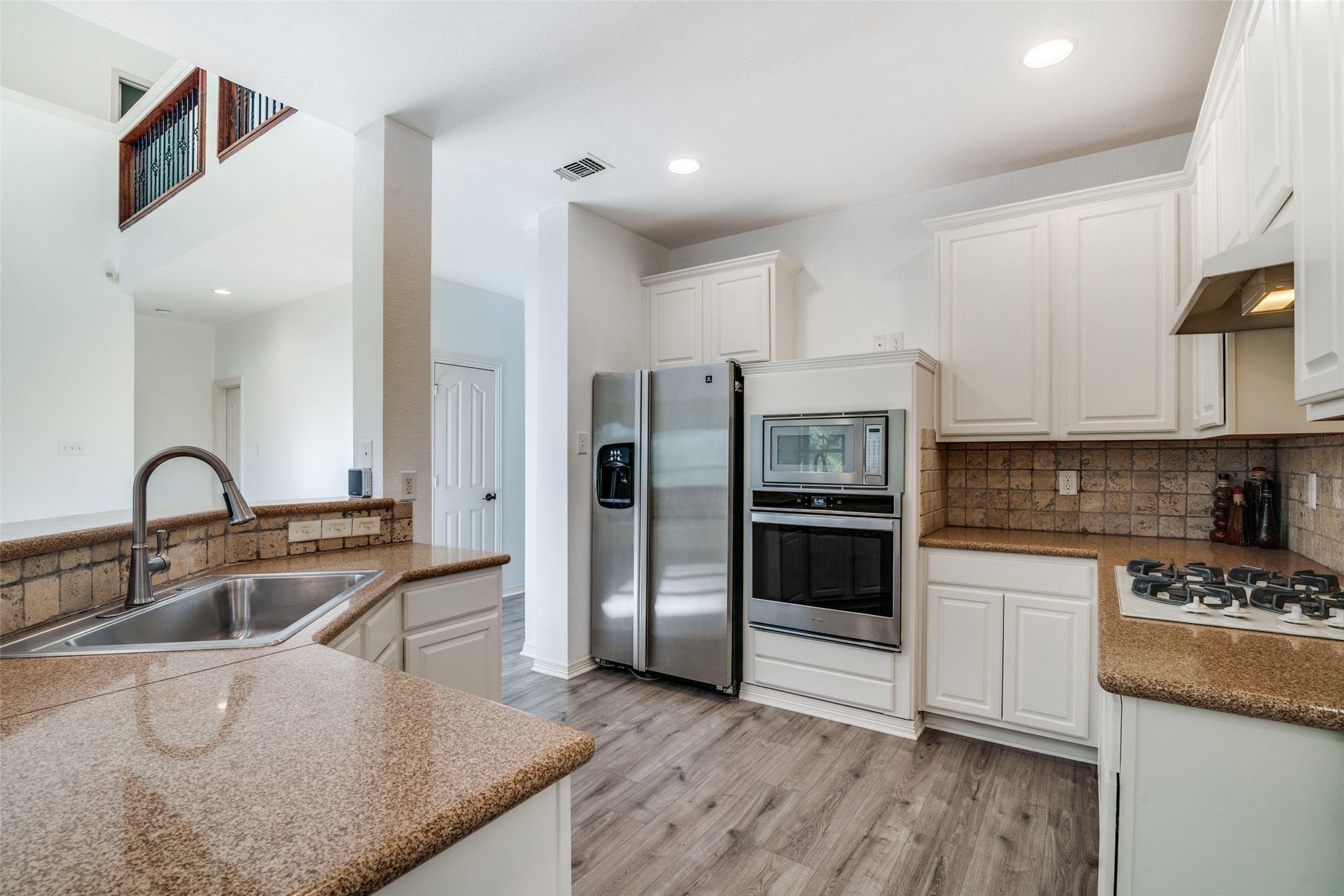 8810 Edgelake Trail Rowlett TX 75088