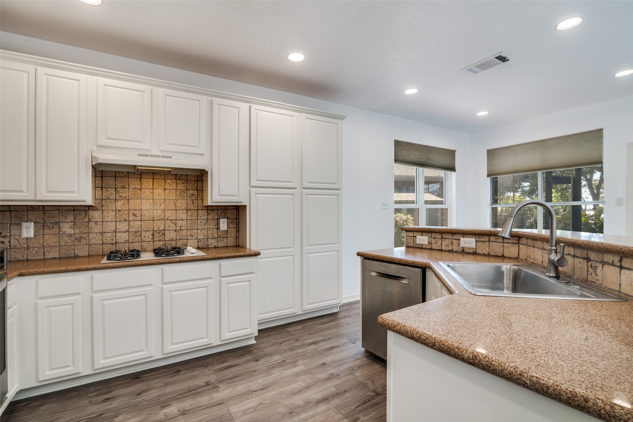 8810 Edgelake Trail Rowlett TX 75088