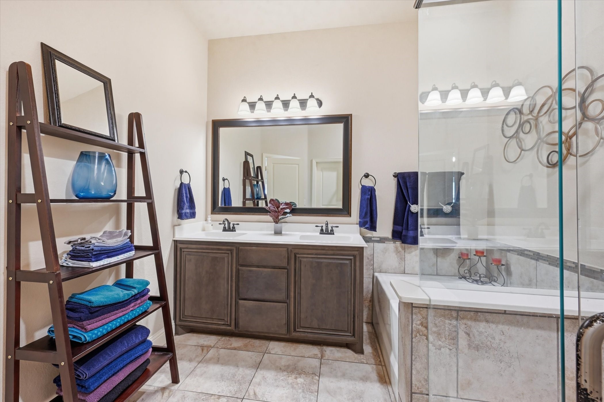 1113 Planters Way Waxahachie TX 75165