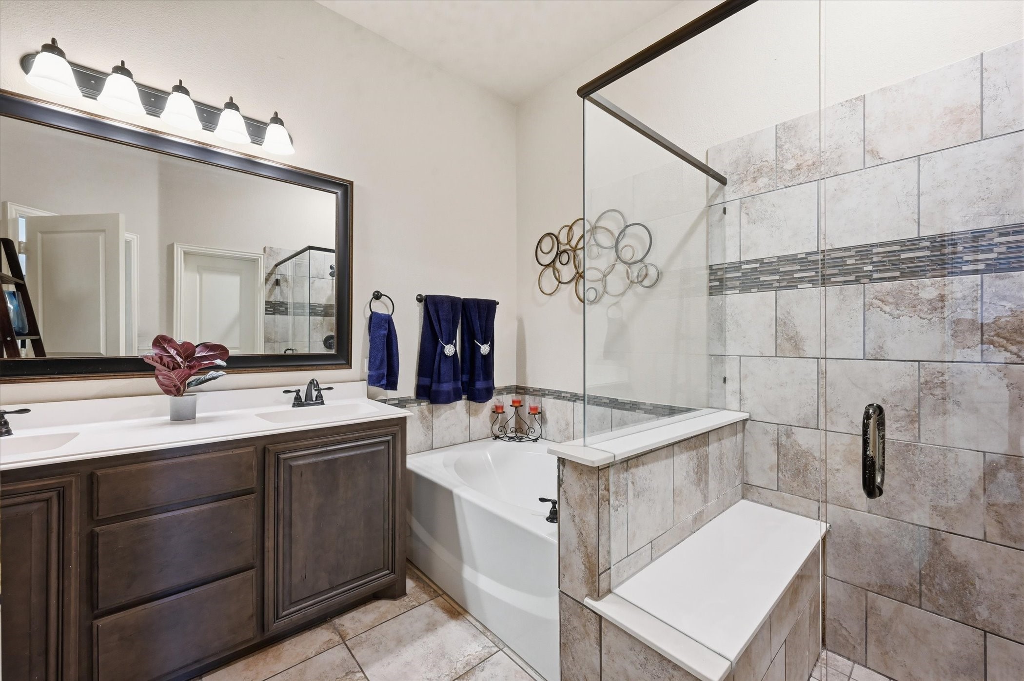 1113 Planters Way Waxahachie TX 75165