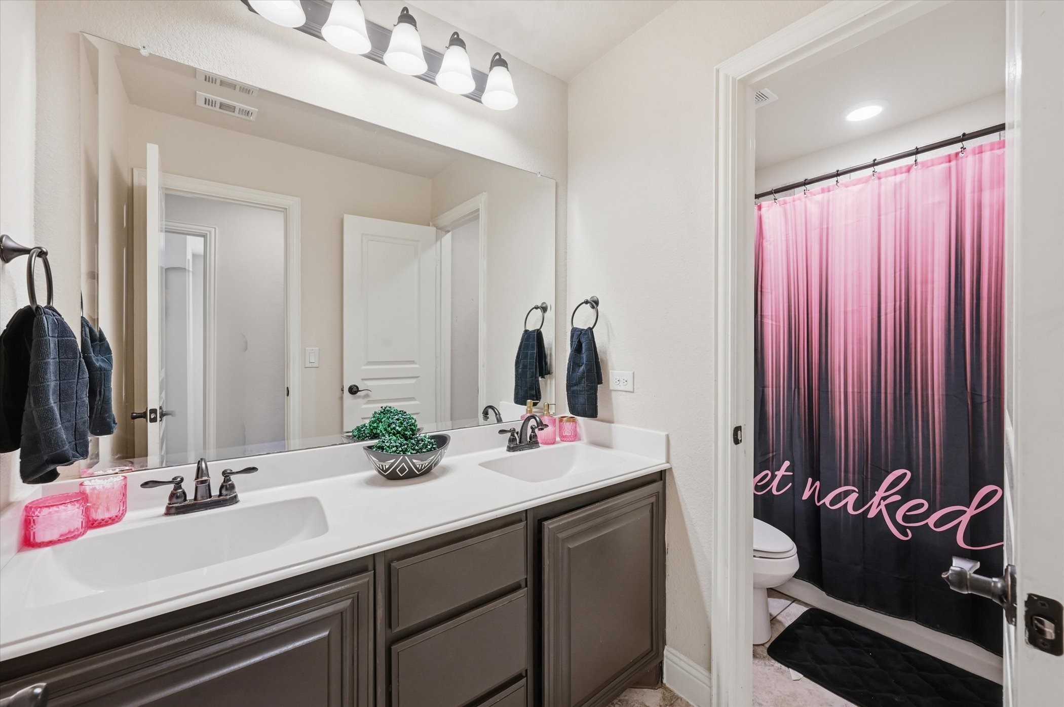 1113 Planters Way Waxahachie TX 75165
