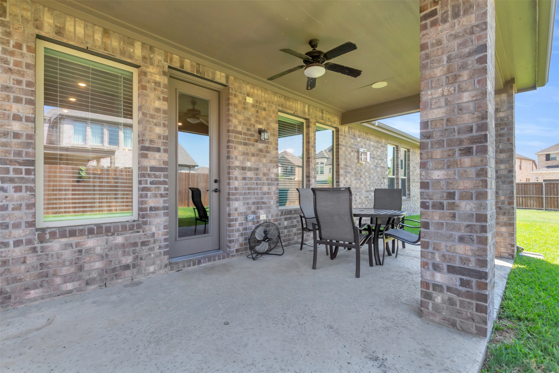 2105 Chapman Lane Little Elm TX 75068