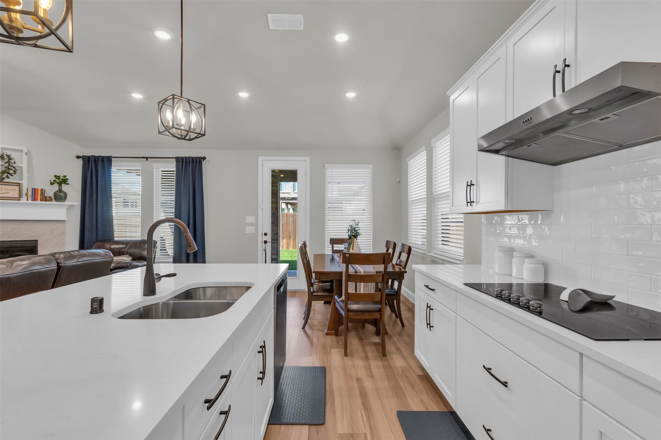 2105 Chapman Lane Little Elm TX 75068