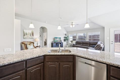 212 Magnolia Drive Azle TX 76020