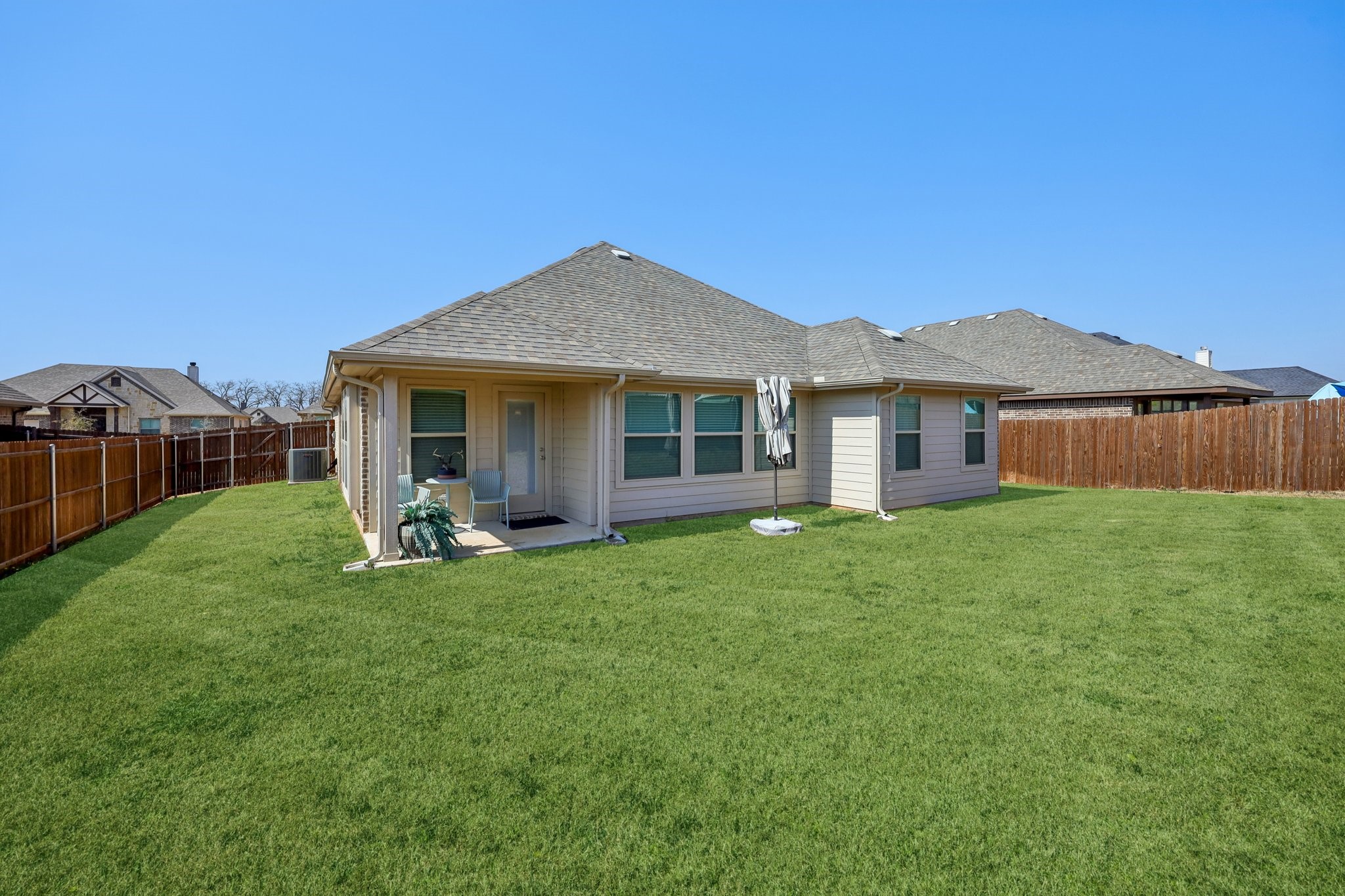212 Magnolia Drive Azle TX 76020