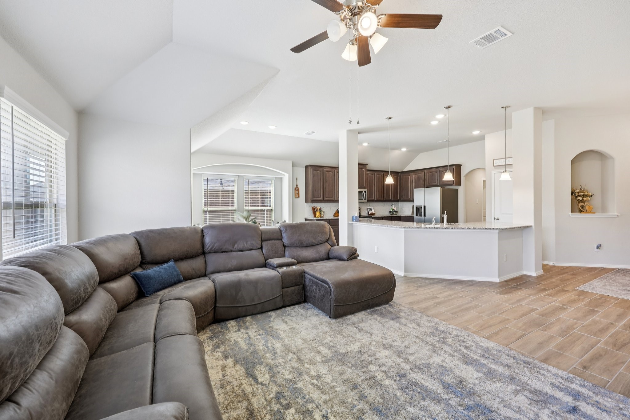 212 Magnolia Drive Azle TX 76020