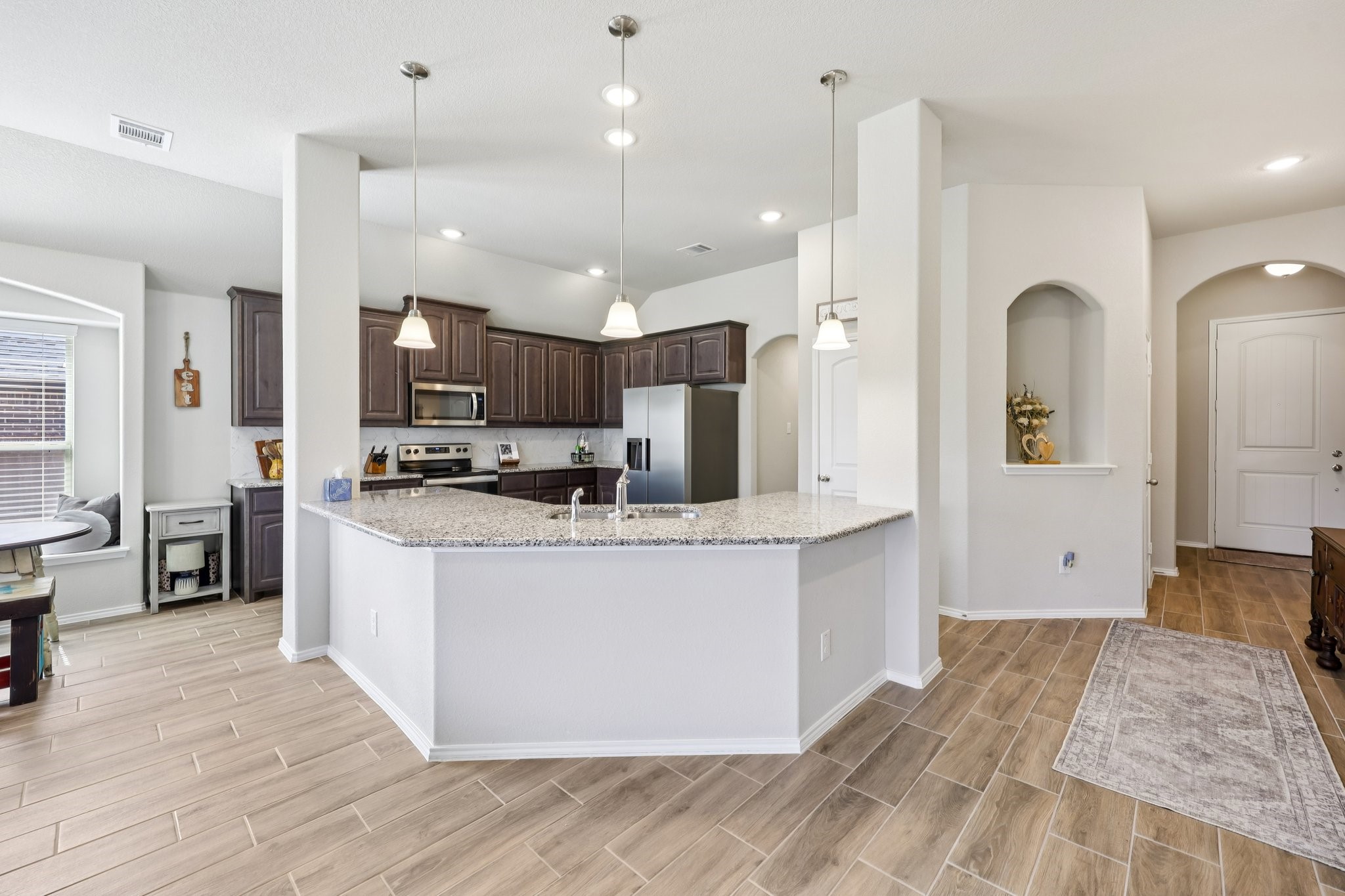 212 Magnolia Drive Azle TX 76020