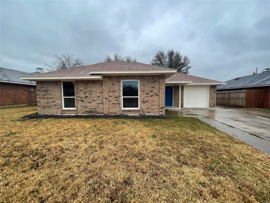912 Oak Grove Lane Royse City TX 75189
