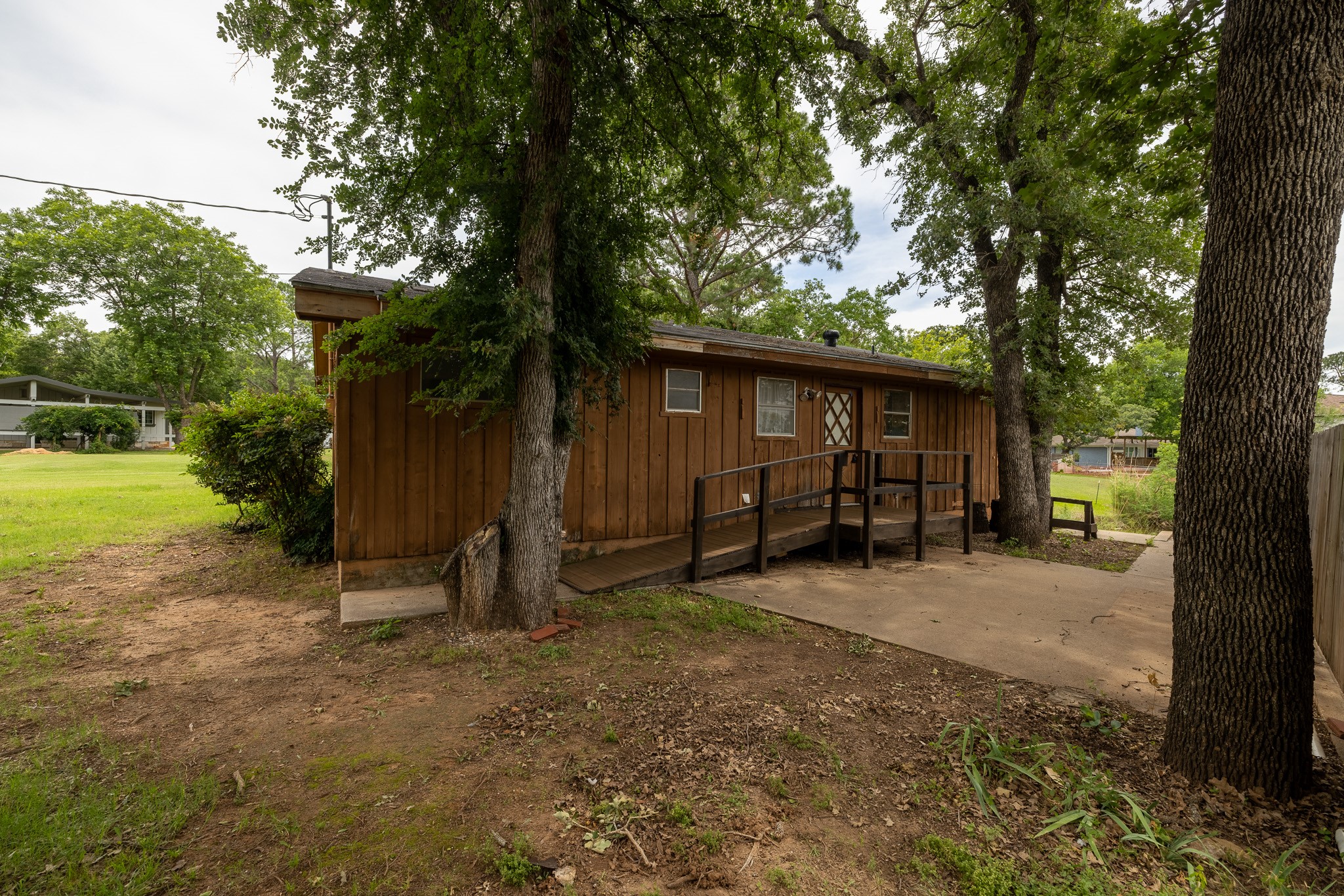 1512 Pecos Trail Court Granbury TX 76048