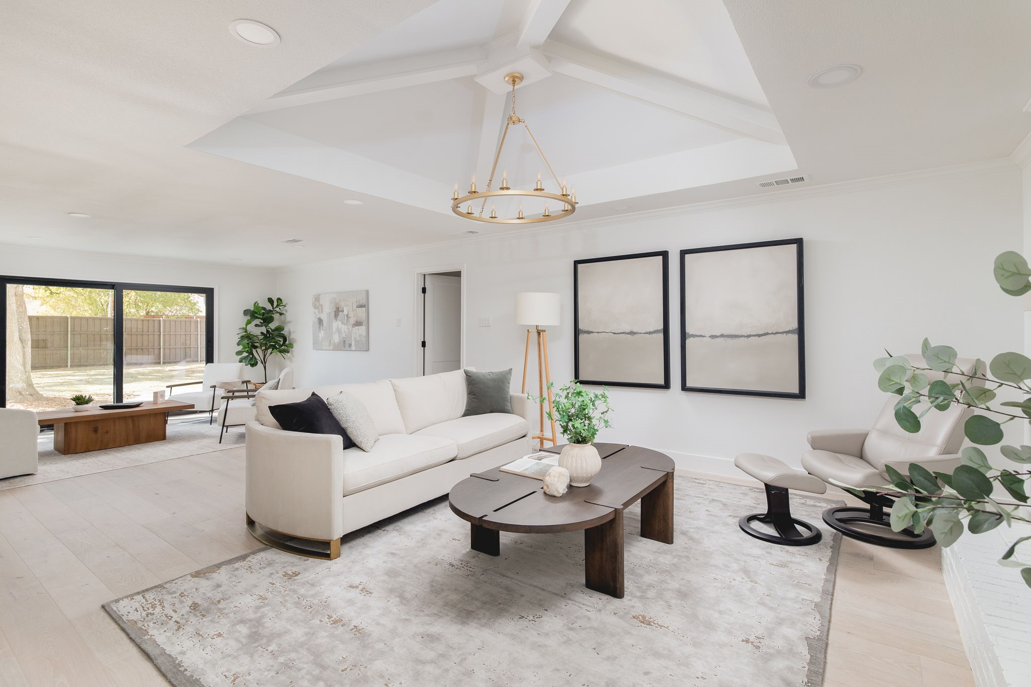 12151 Crestline Avenue Dallas TX 75244