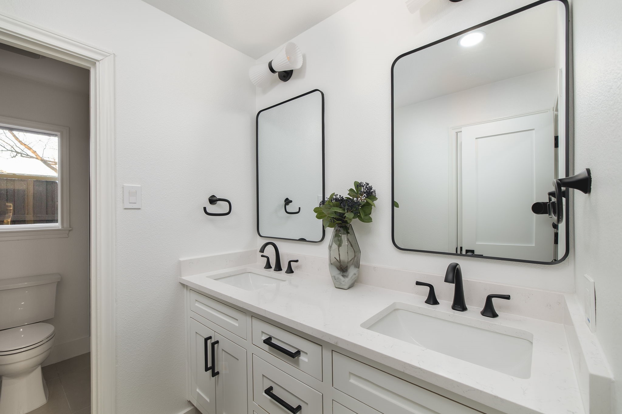 12151 Crestline Avenue Dallas TX 75244