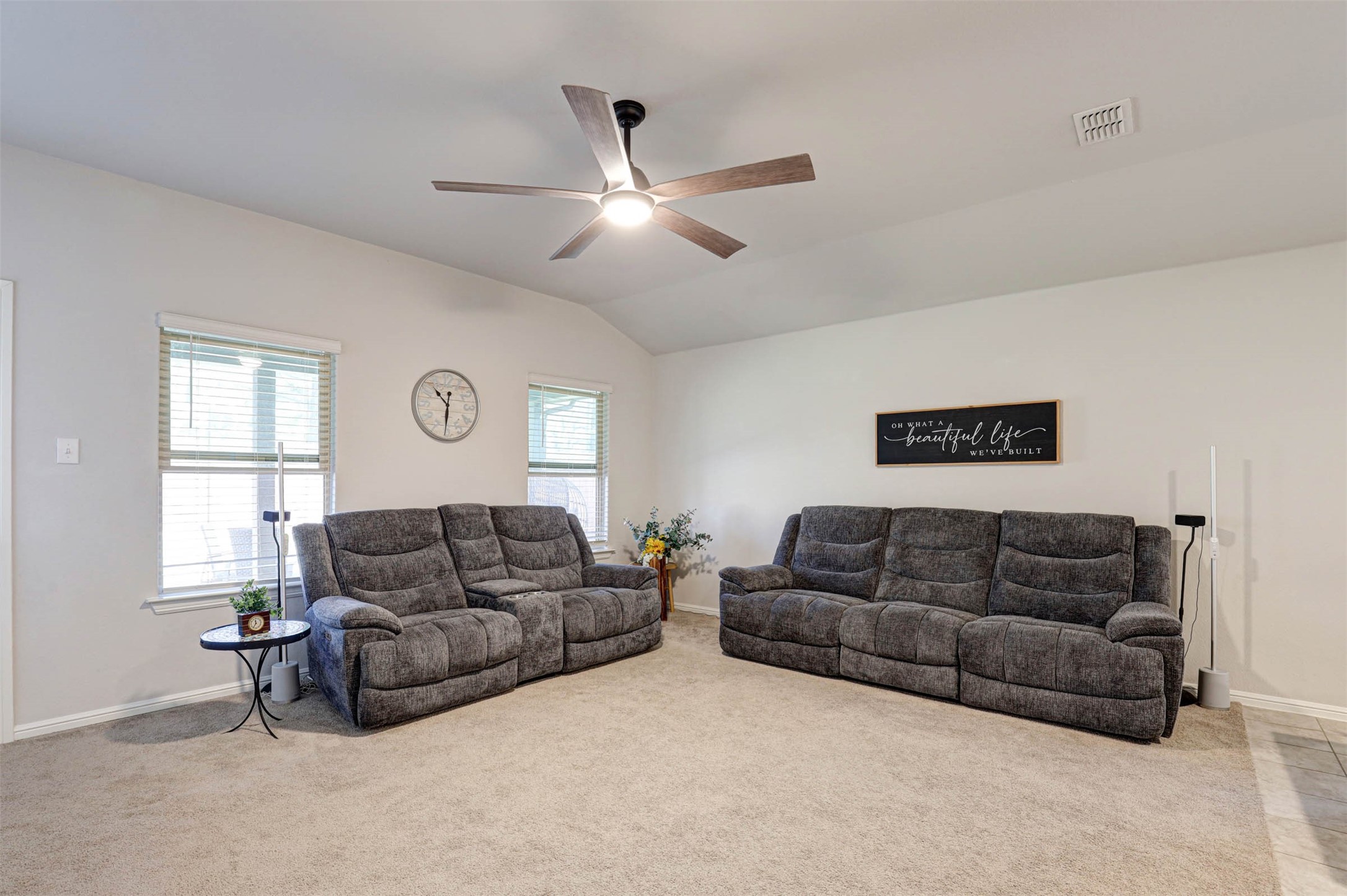 512 Amory Street Azle TX 76020