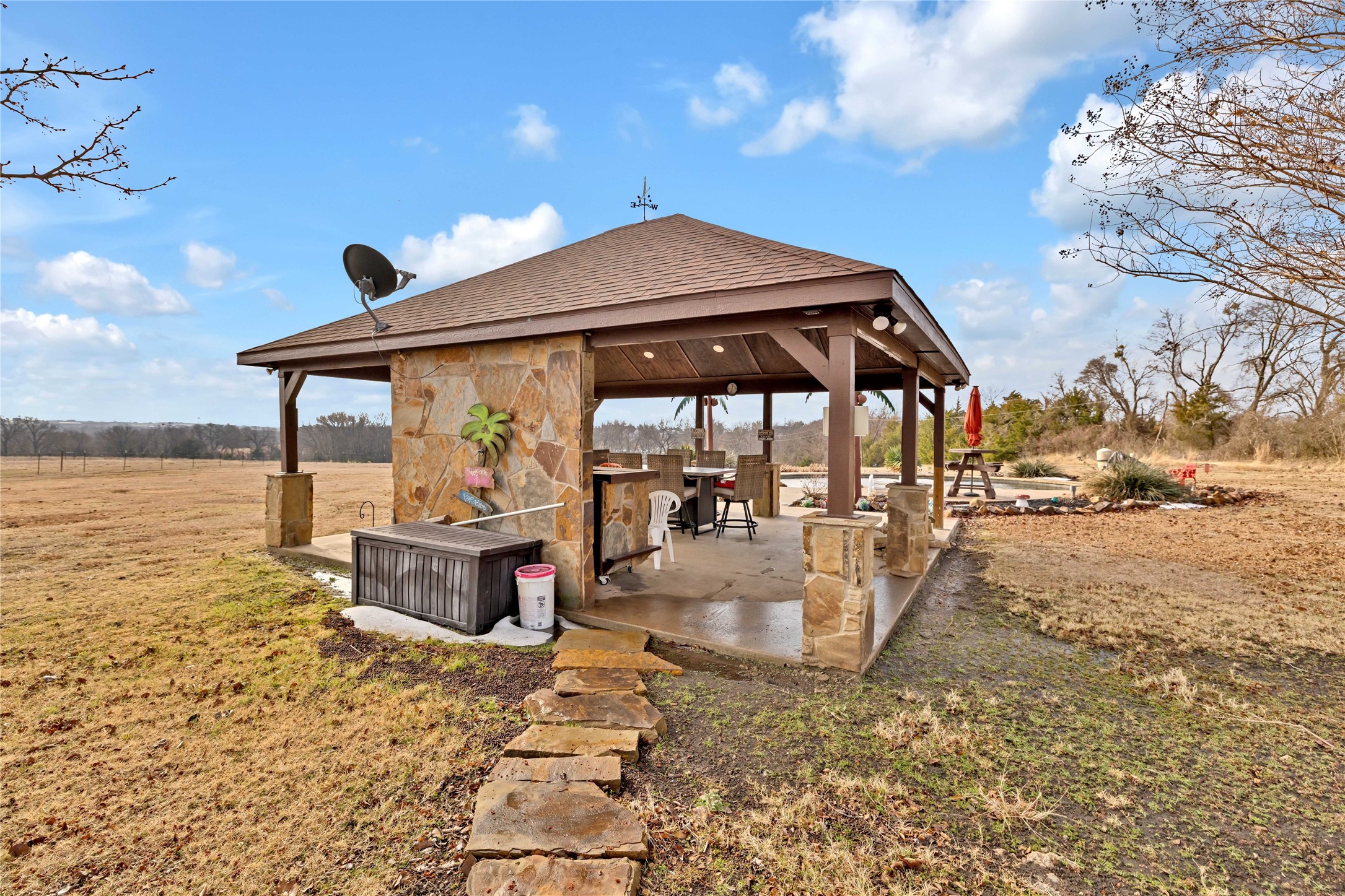 7709 Fm 902 Sherman TX 75092