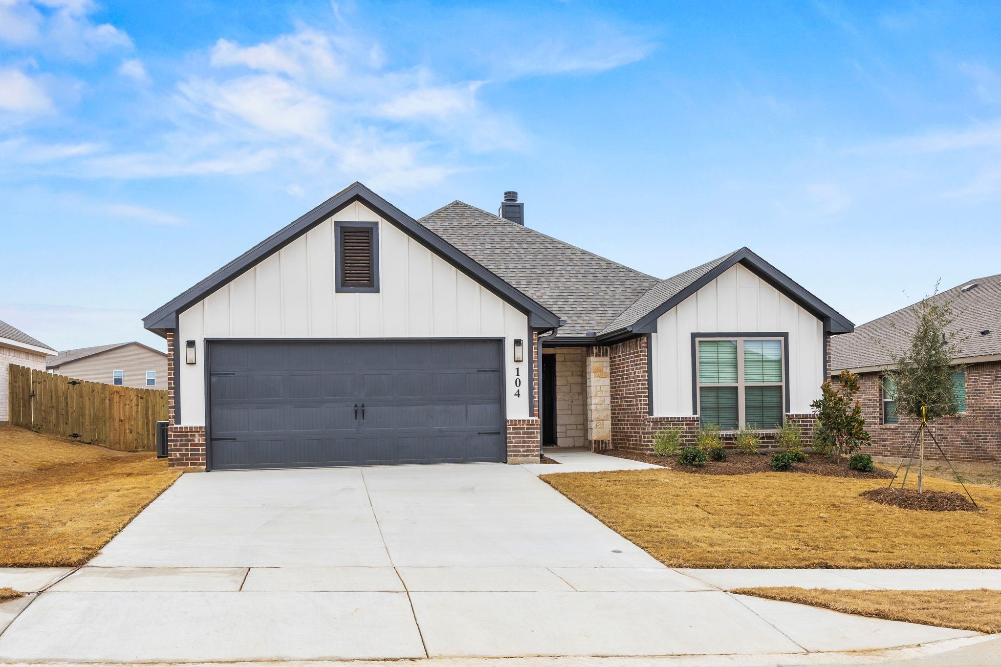 104 Maverick Trail Valley View TX 76272