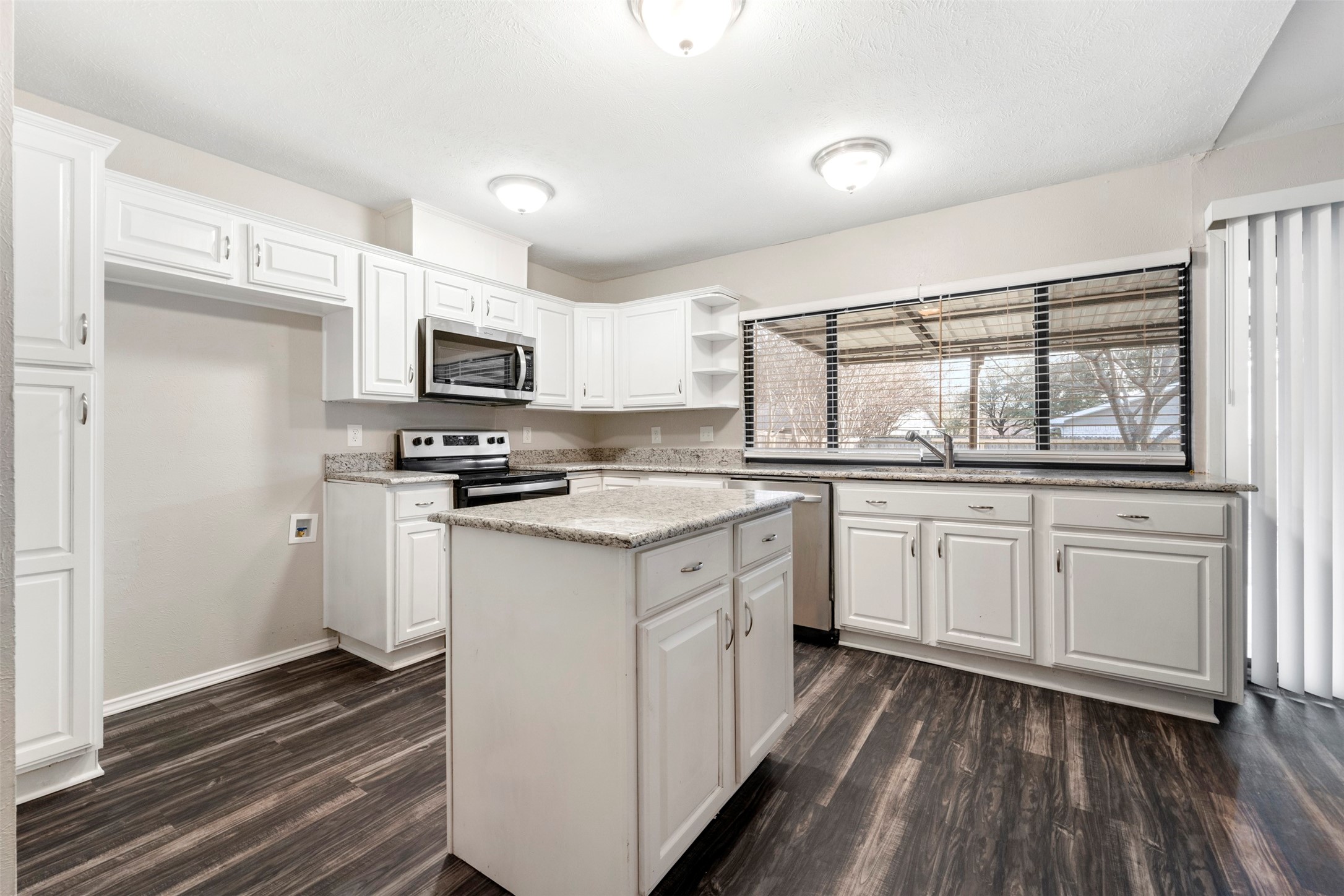 928 Overdowns Drive Plano TX 75023