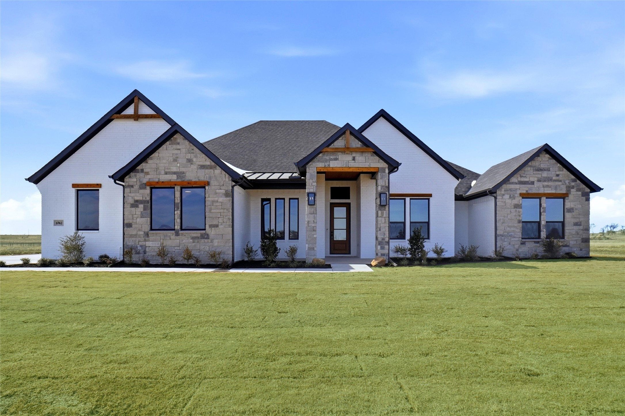 6961 Eagle Creek Drive Godley TX 76044