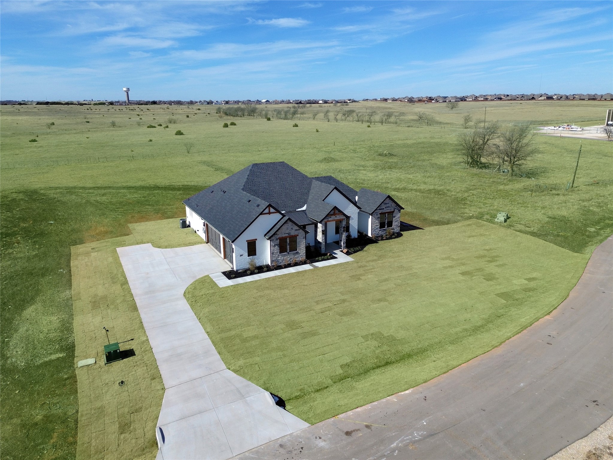 6961 Eagle Creek Drive Godley TX 76044