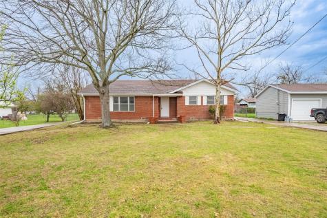 203 S College Street Itasca TX 76055