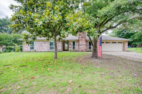 205 Helen Drive Lindale TX 75771
