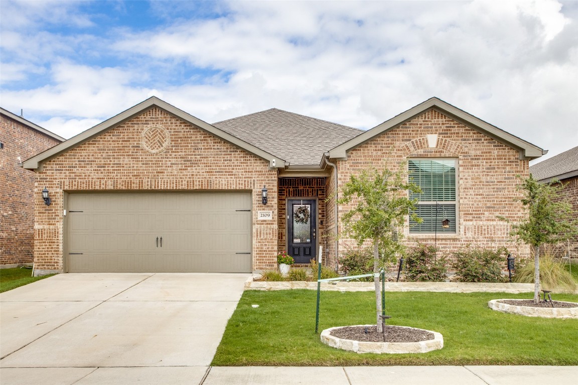 2109 Barrow Street Princeton TX 75407