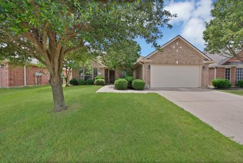 8118 La Frontera Trail Arlington TX 76002